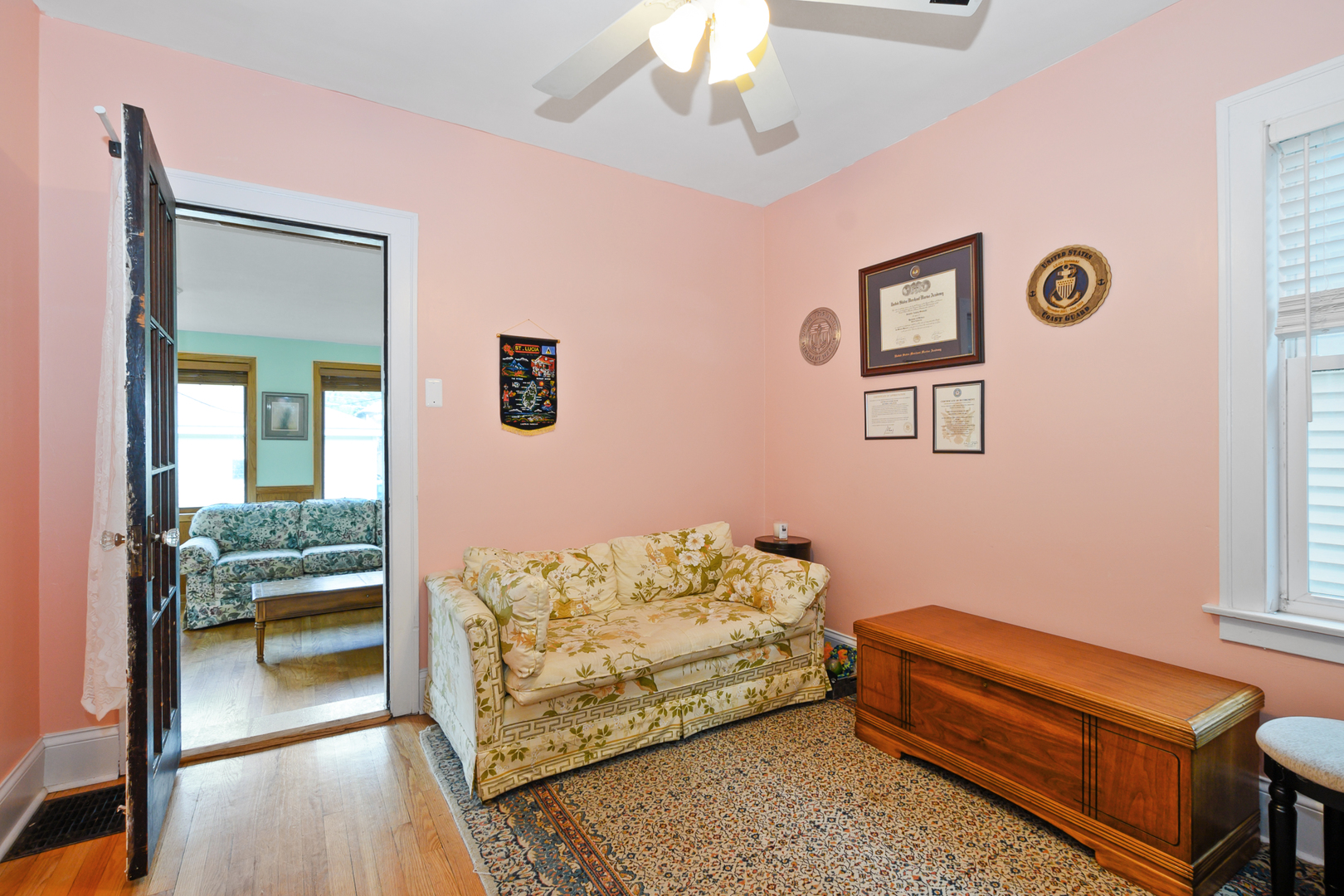 2612 W 106th Place