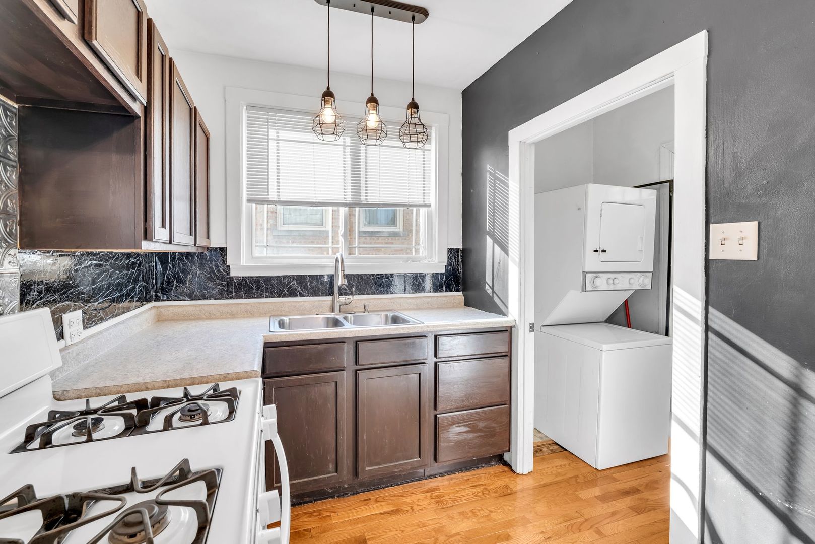 11224 S Fairfield Avenue