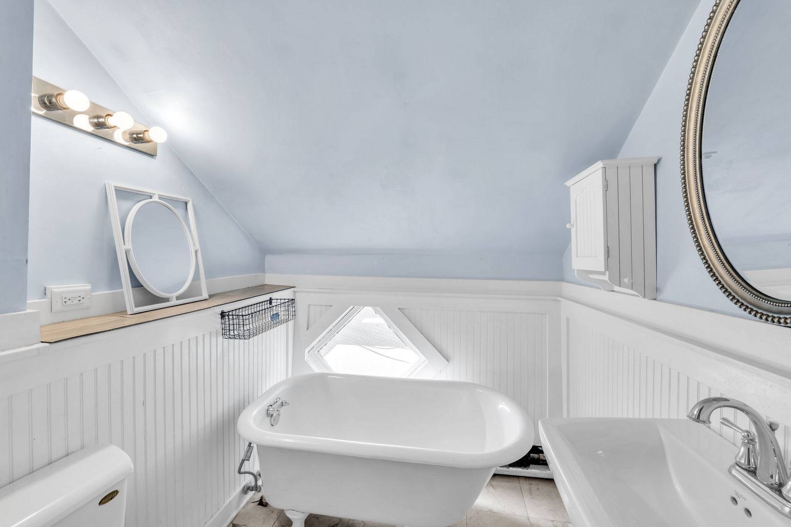 11224 S Fairfield Avenue