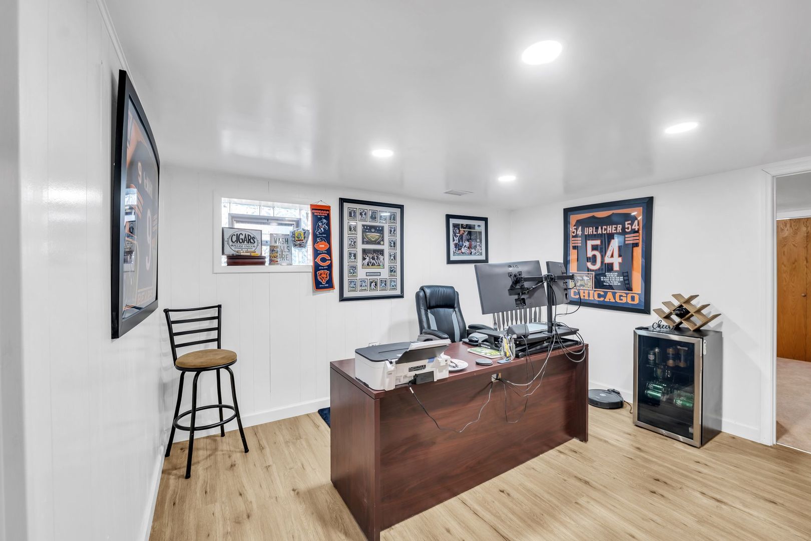 10840 S Kolmar Avenue