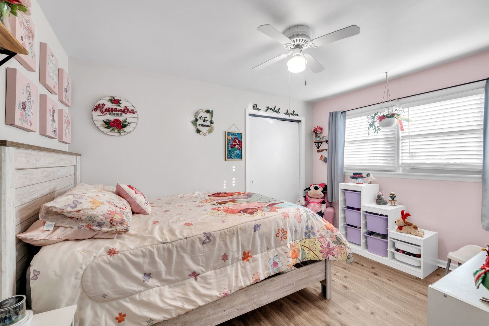 10840 S Kolmar Avenue