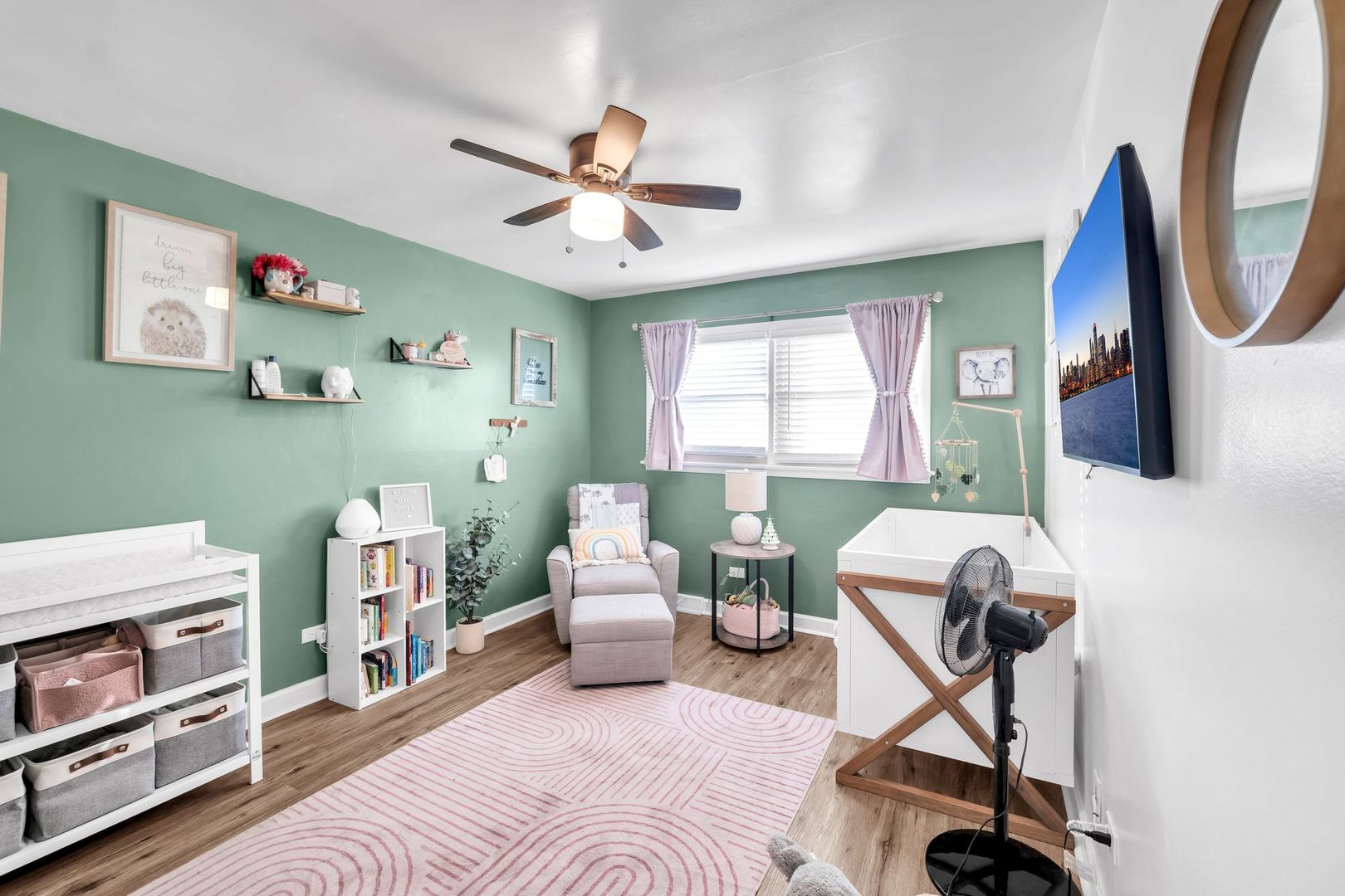 10840 S Kolmar Avenue