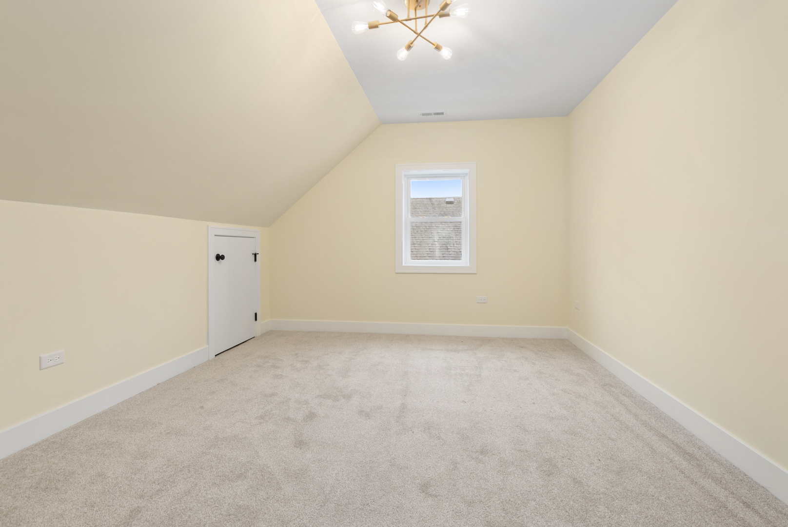 10308 S Spaulding Avenue