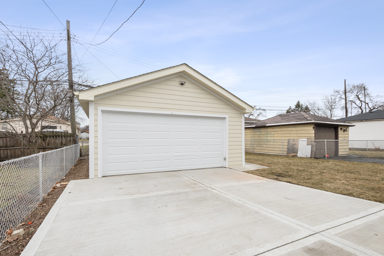 10308 S Spaulding Avenue