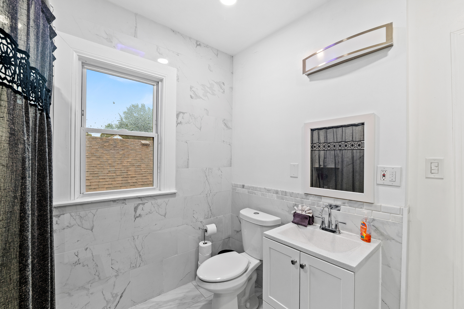 1742 W 106th Street