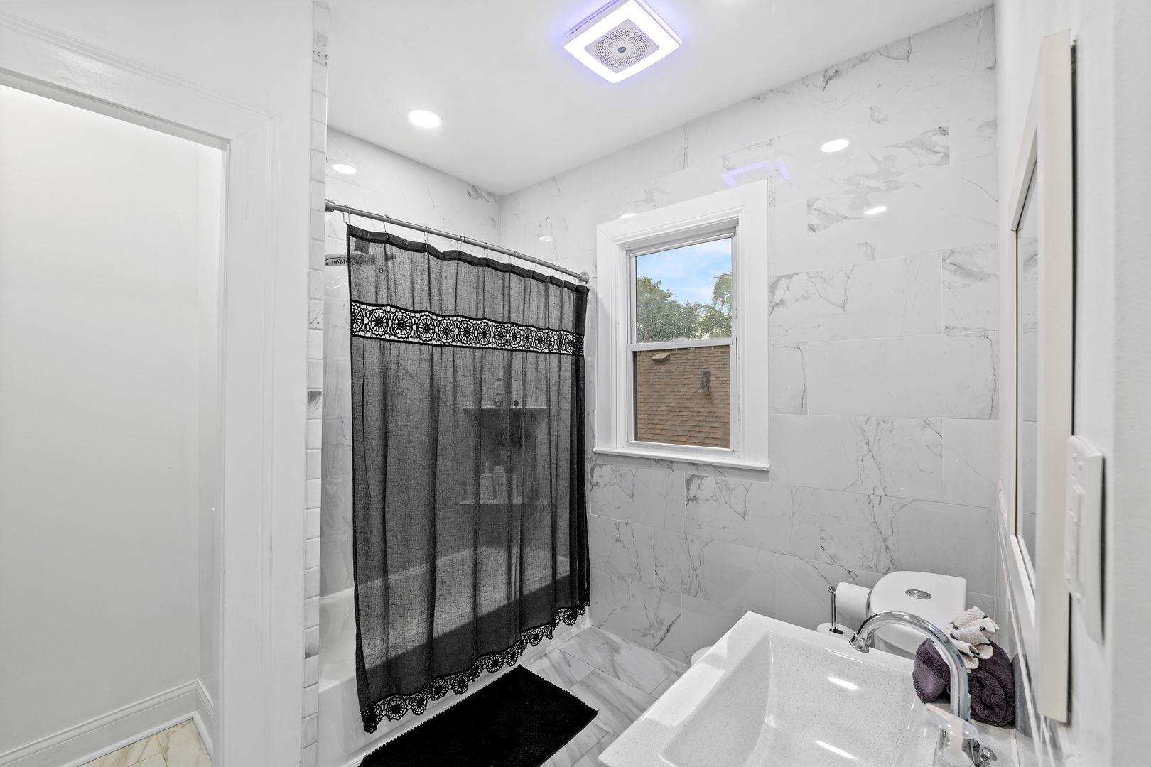 1742 W 106th Street