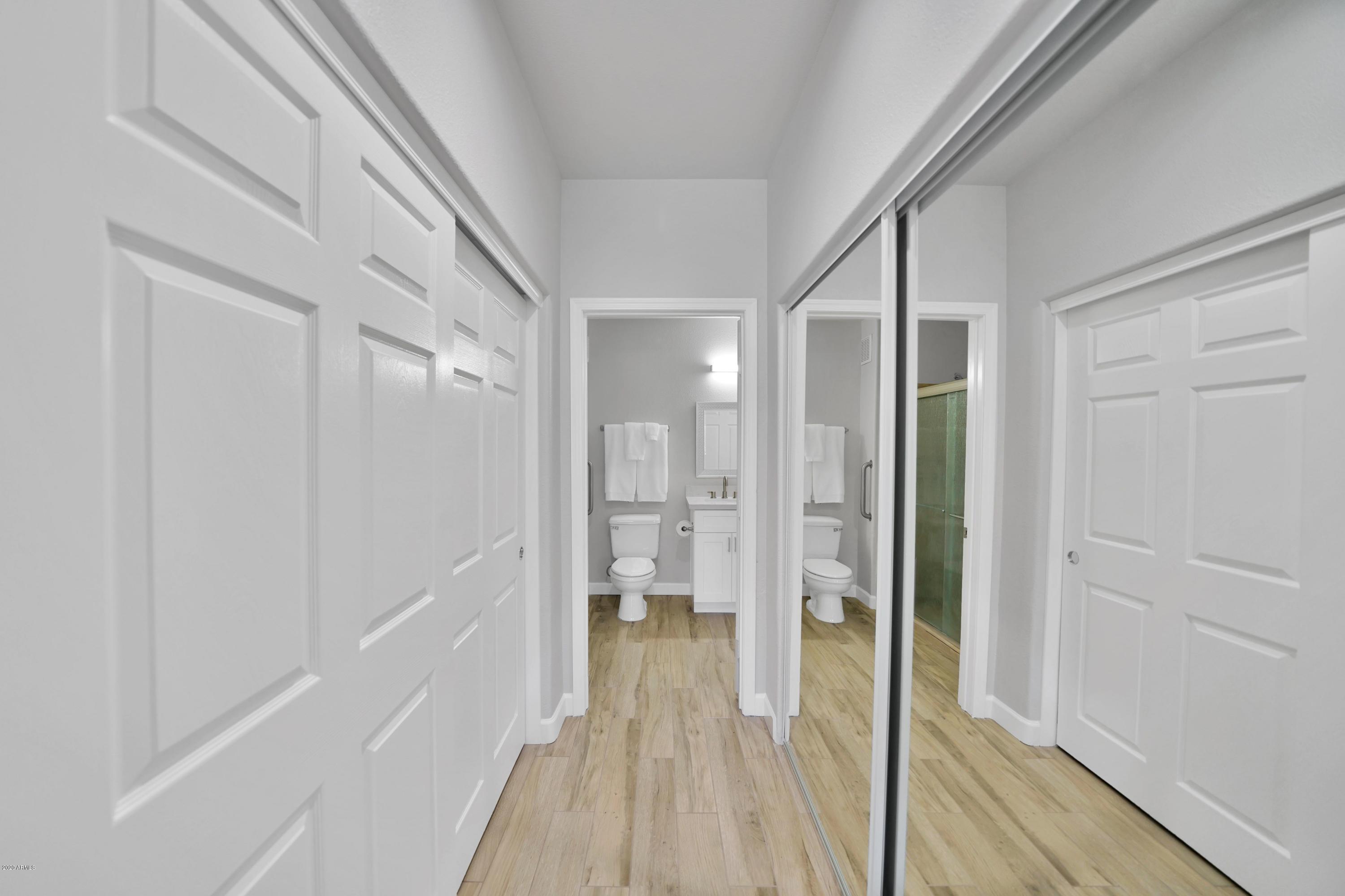 20100 N 78TH Place Unit: 1022