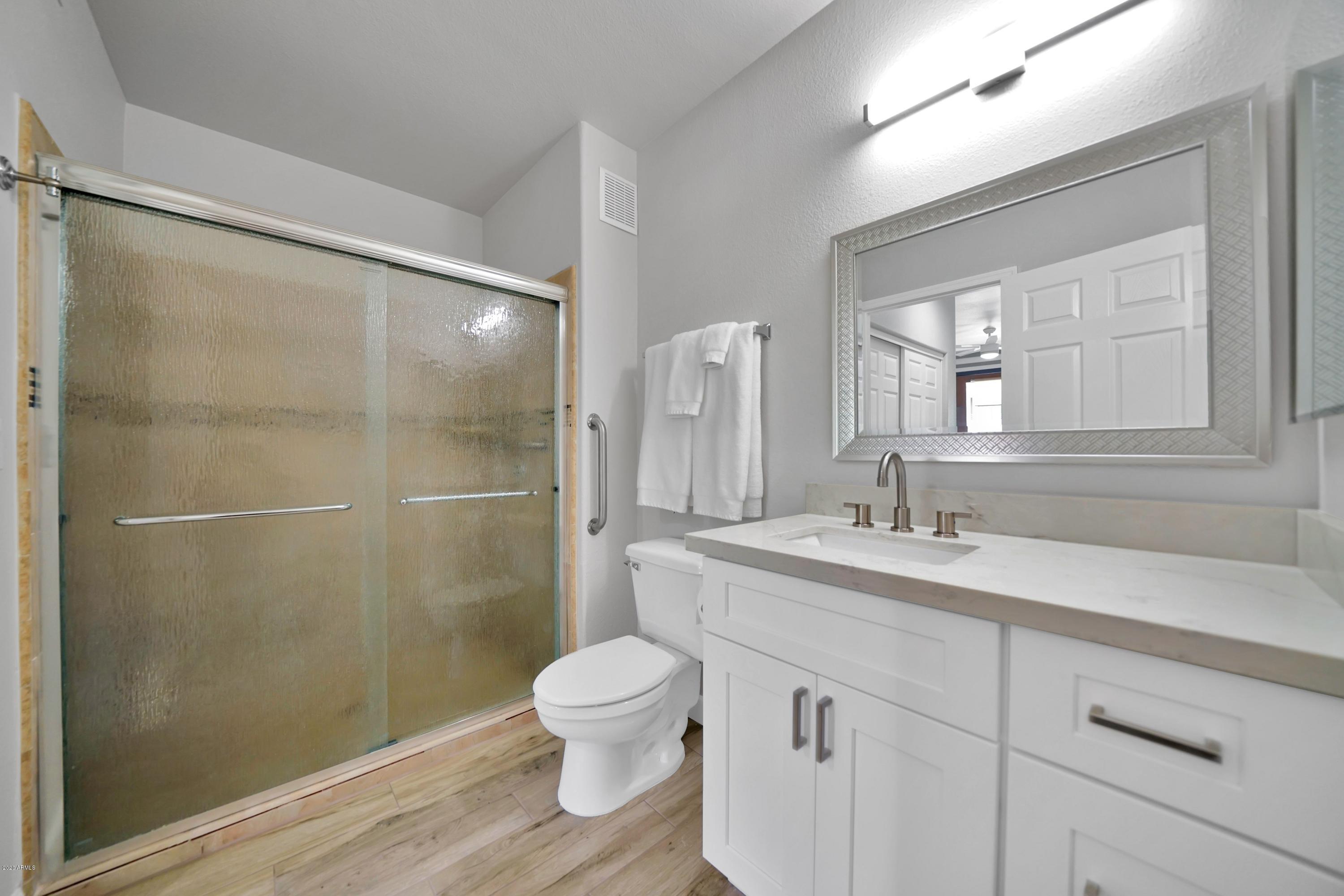 20100 N 78TH Place Unit: 1022