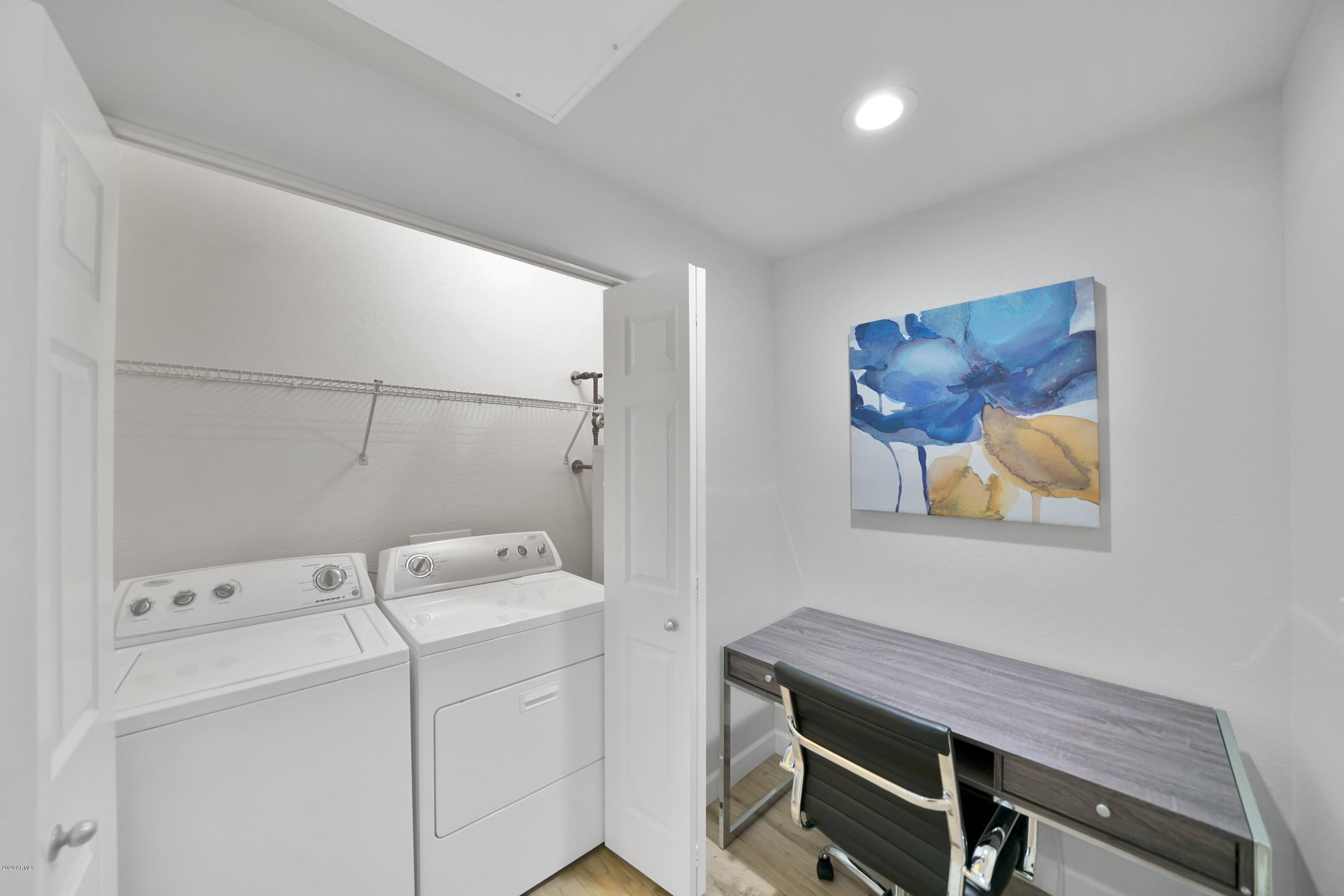 20100 N 78TH Place Unit: 1022