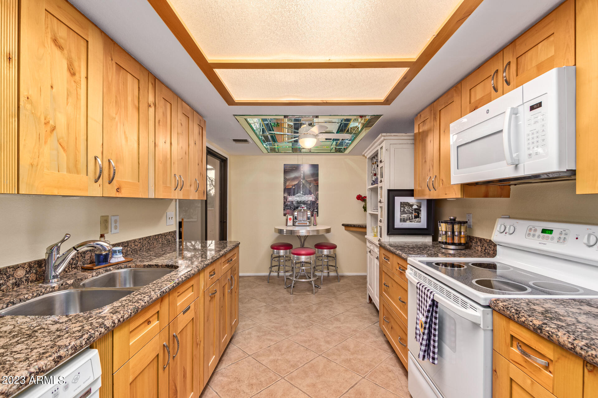 4303 E CACTUS Road Unit: 331