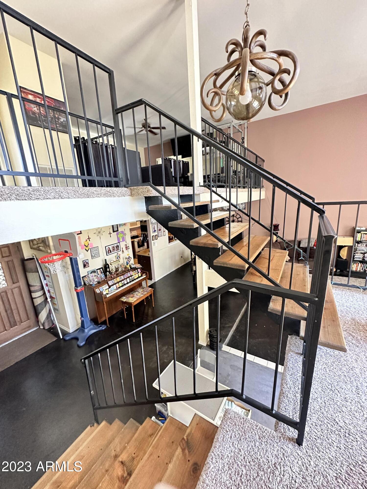 7409 E PLEASANT Run