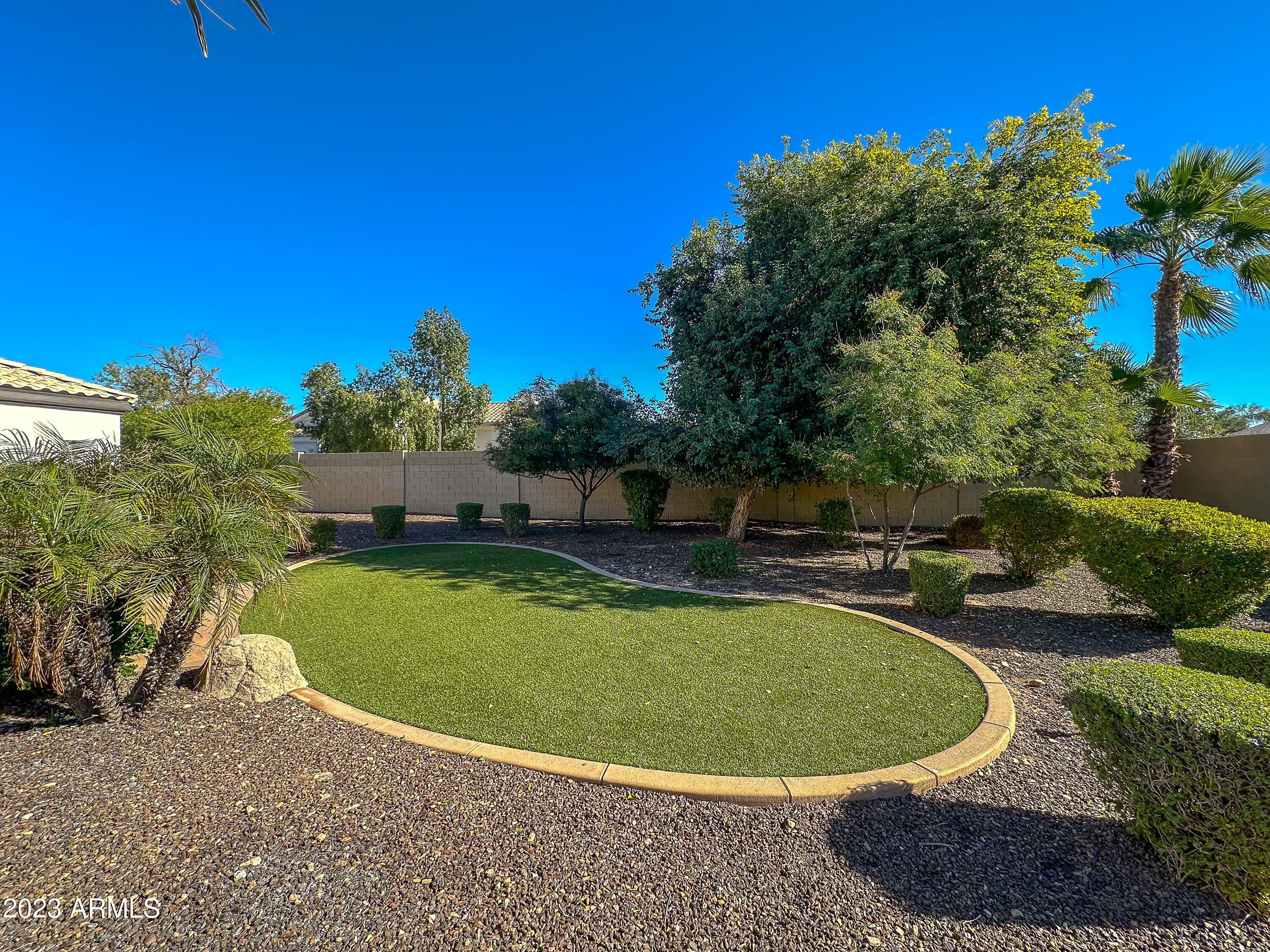 11607 E ONYX Avenue
