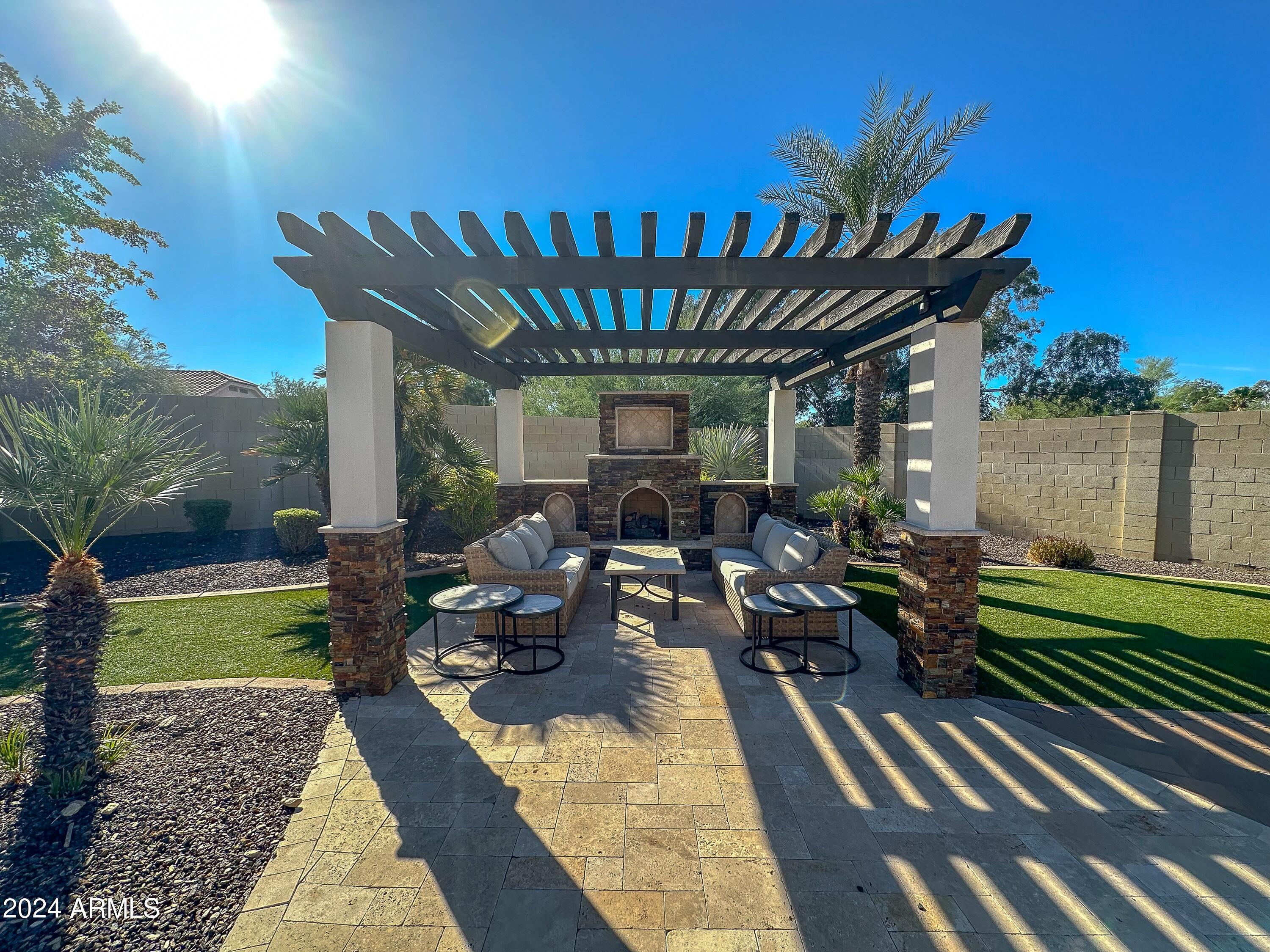 11607 E ONYX Avenue