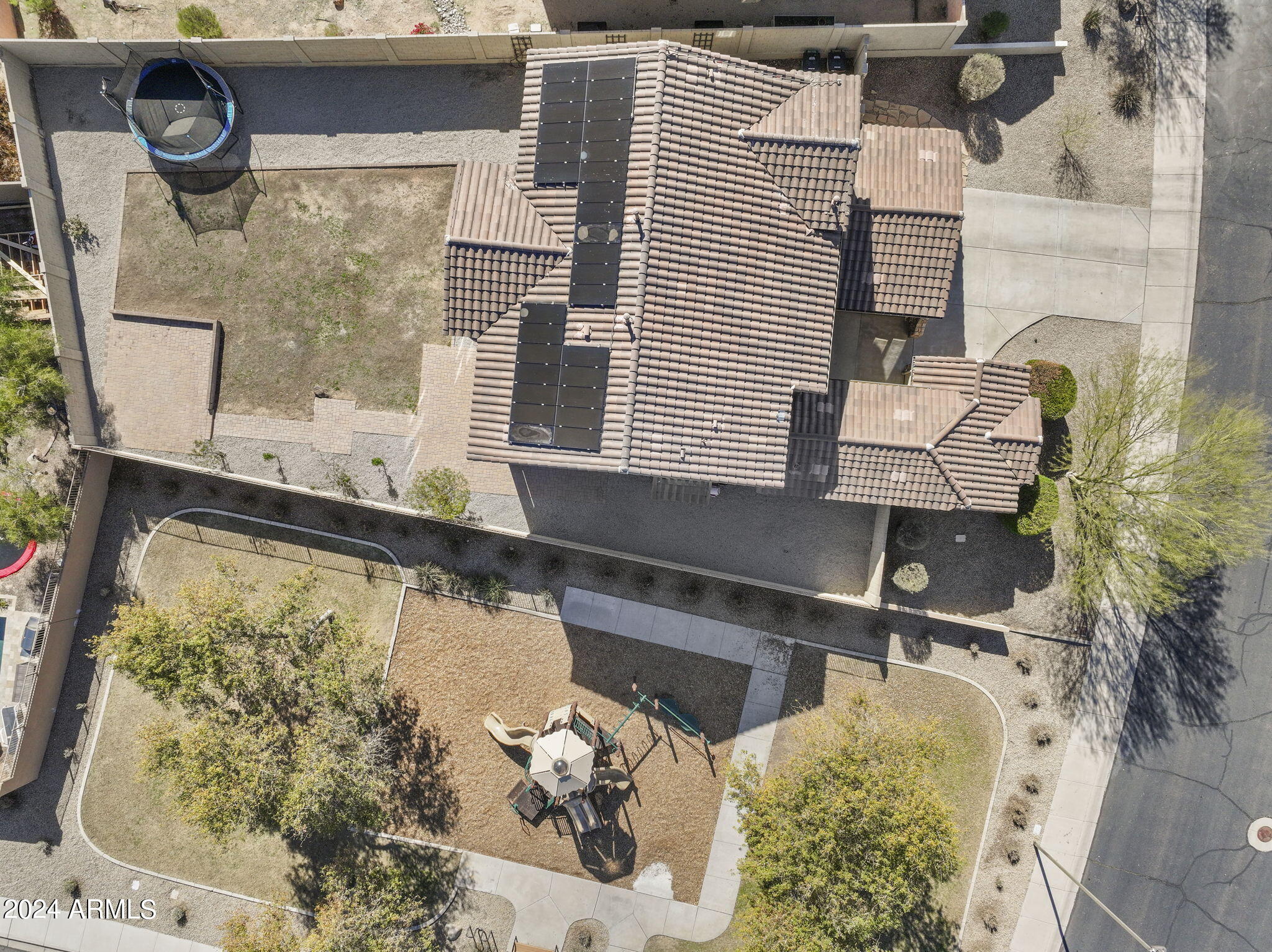 13523 S 184TH Drive