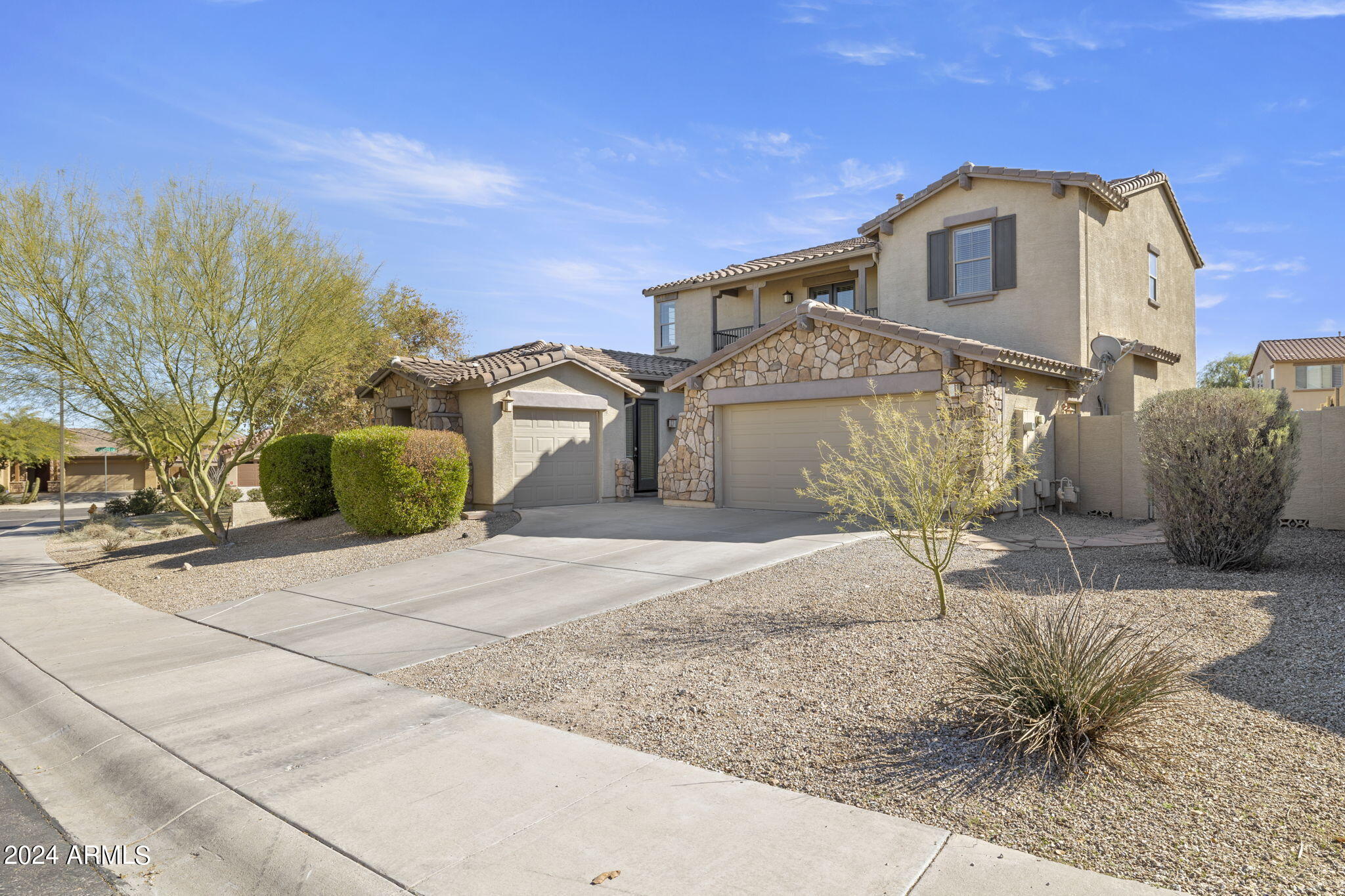 13523 S 184TH Drive