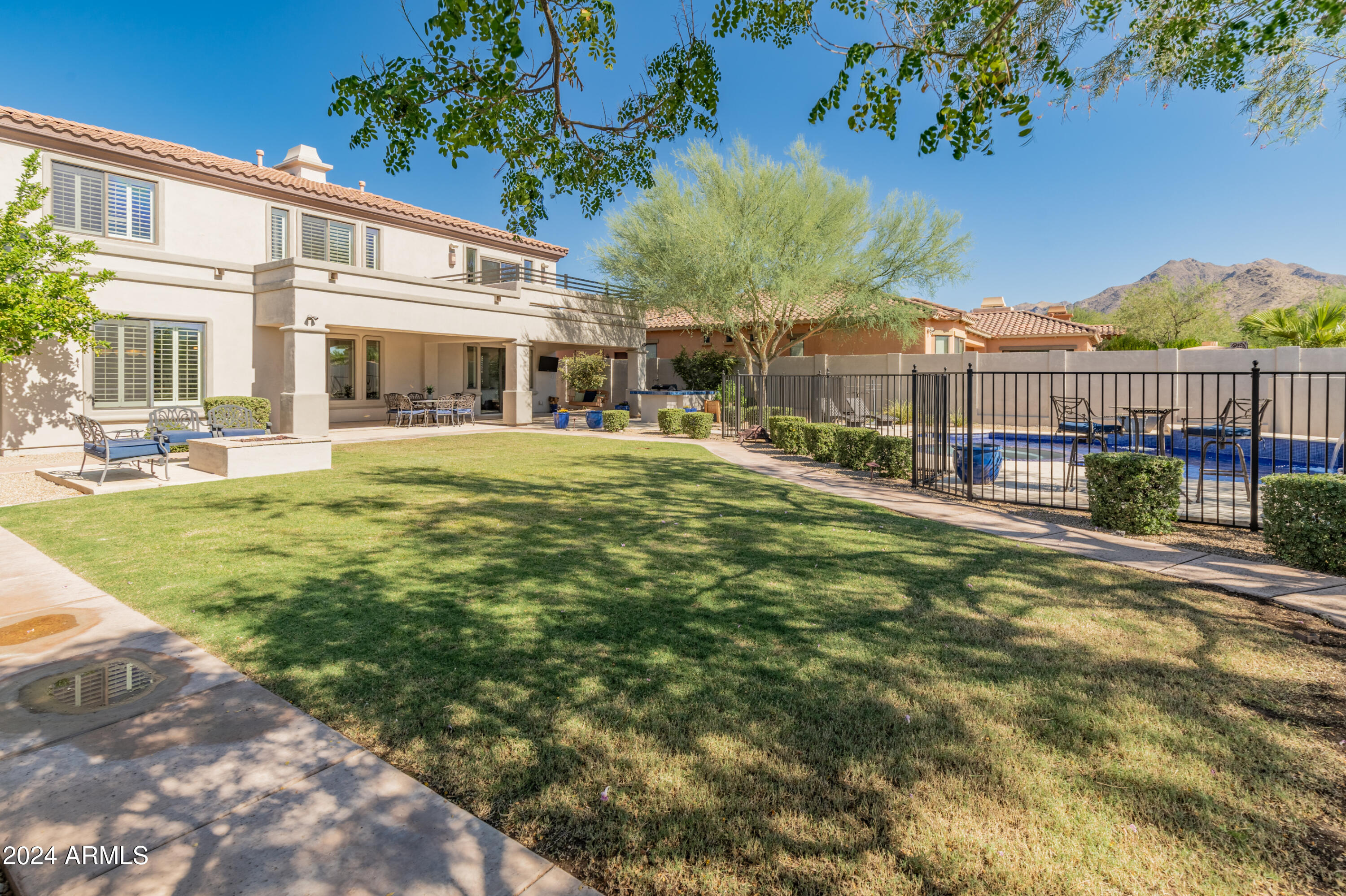 9883 E DESERT JEWEL Drive