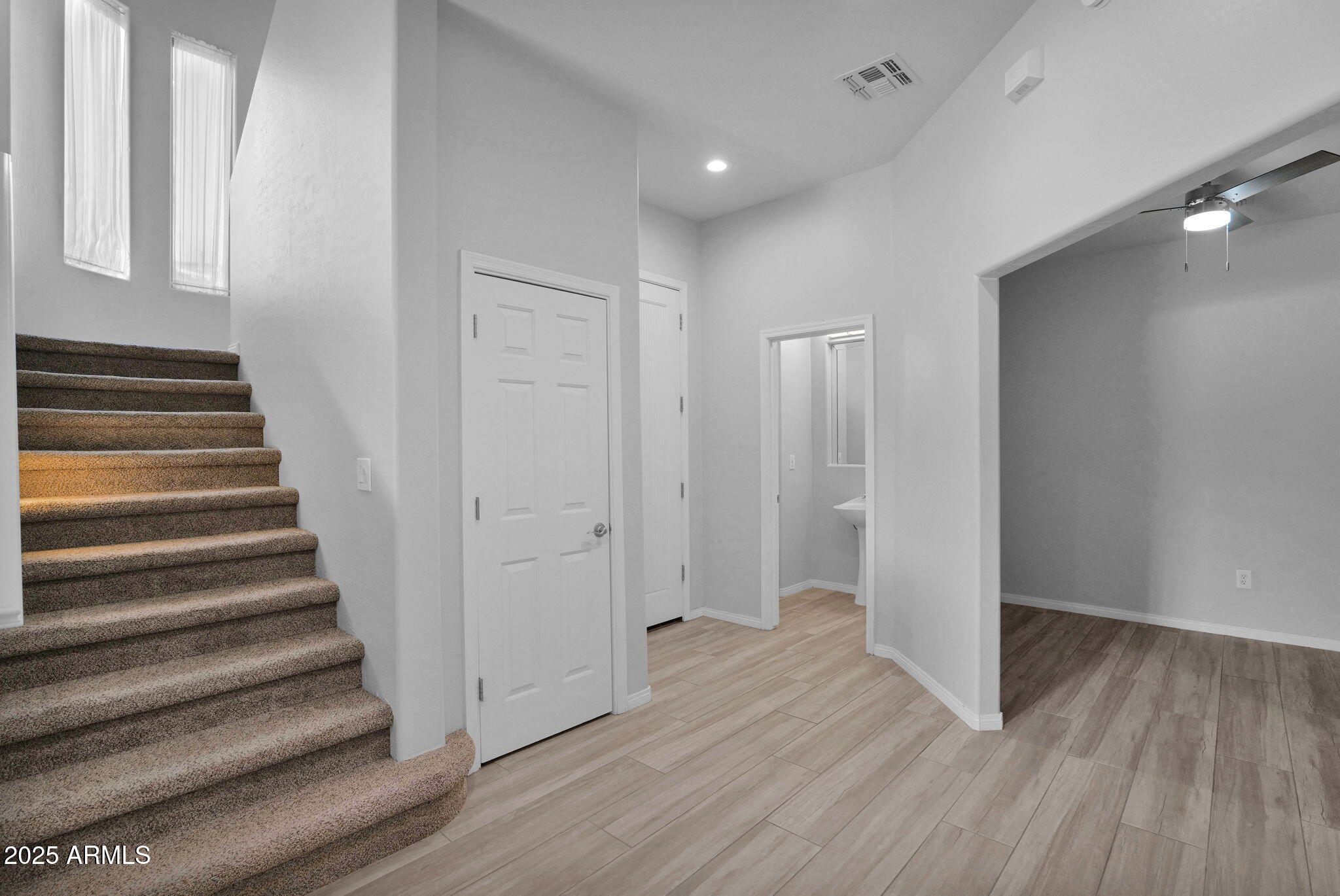 16420 N THOMPSON PEAK Parkway, 1057