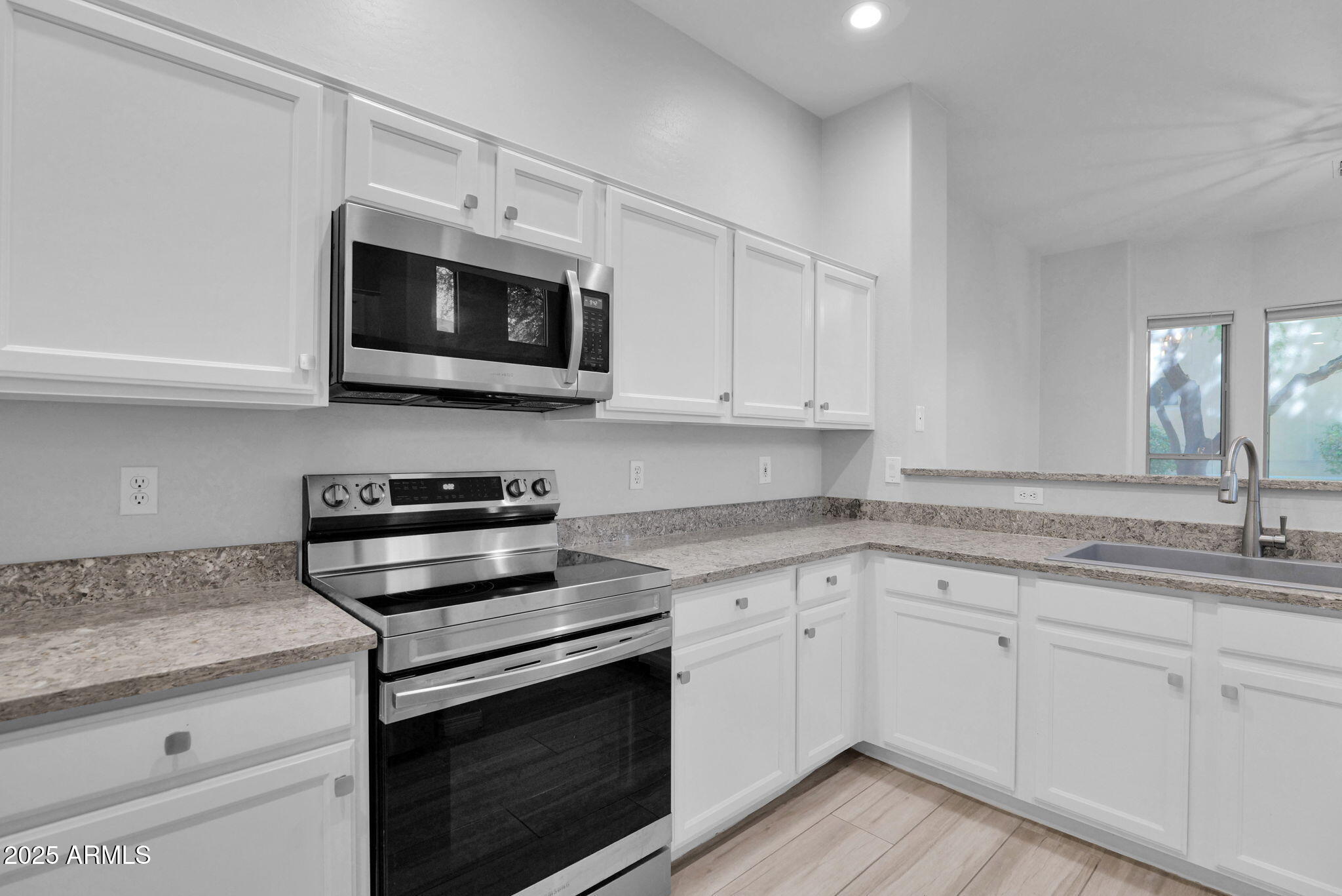 16420 N THOMPSON PEAK Parkway, 1057