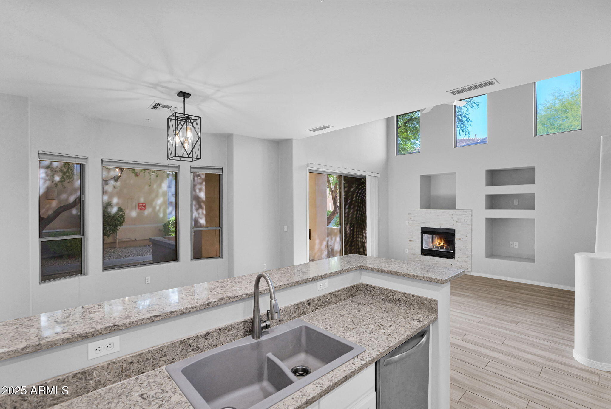 16420 N THOMPSON PEAK Parkway, 1057