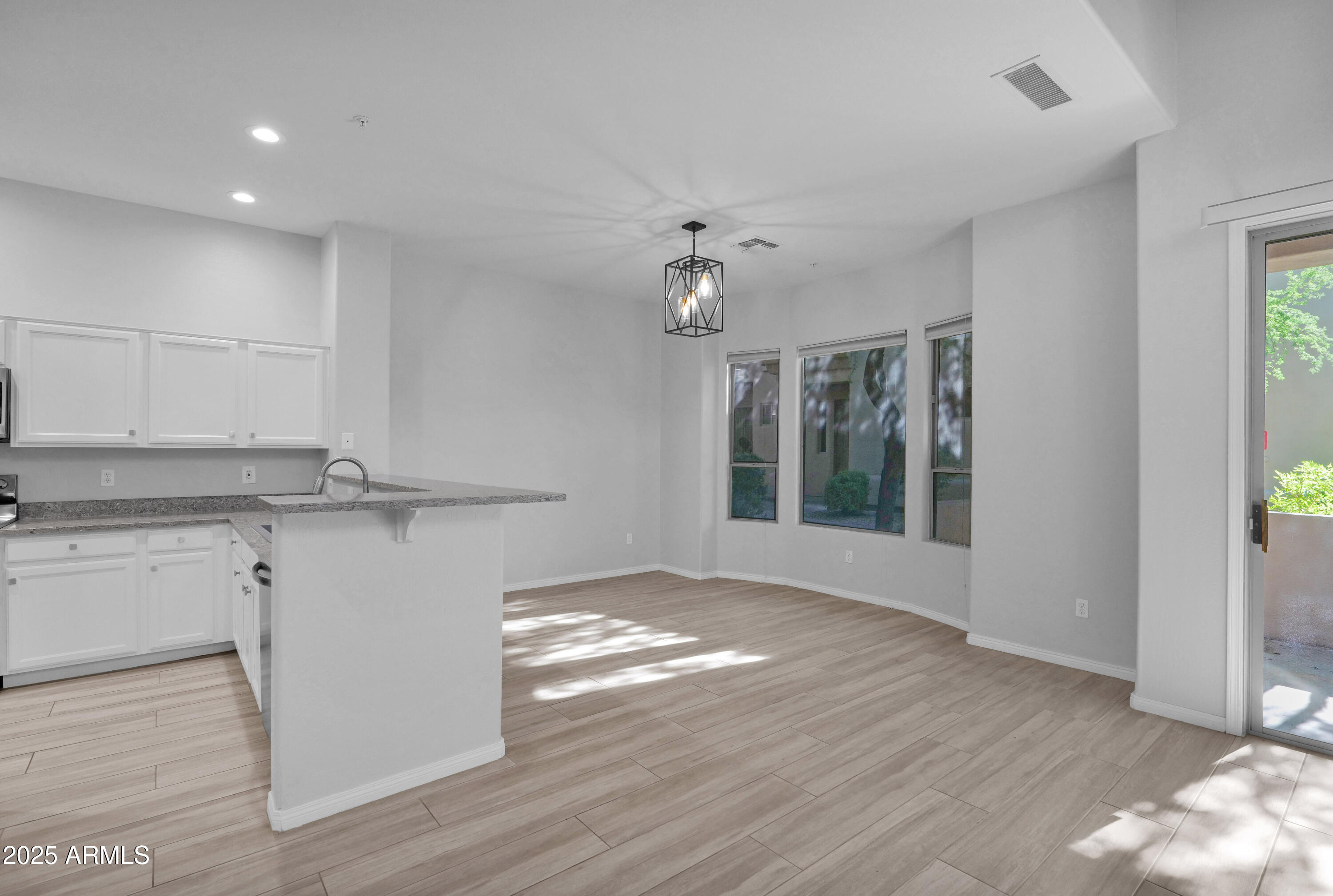 16420 N THOMPSON PEAK Parkway, 1057