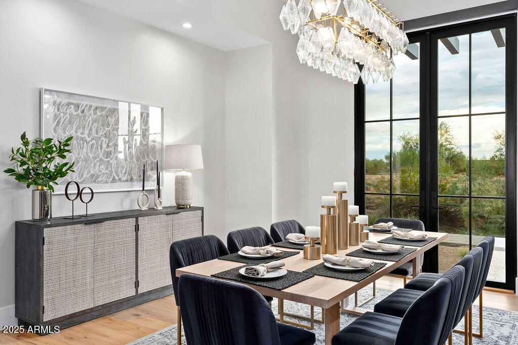 6832 E MONTGOMERY Road