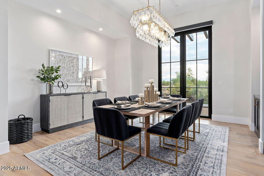 6832 E MONTGOMERY Road