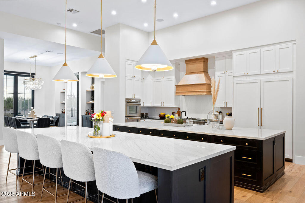 6832 E MONTGOMERY Road