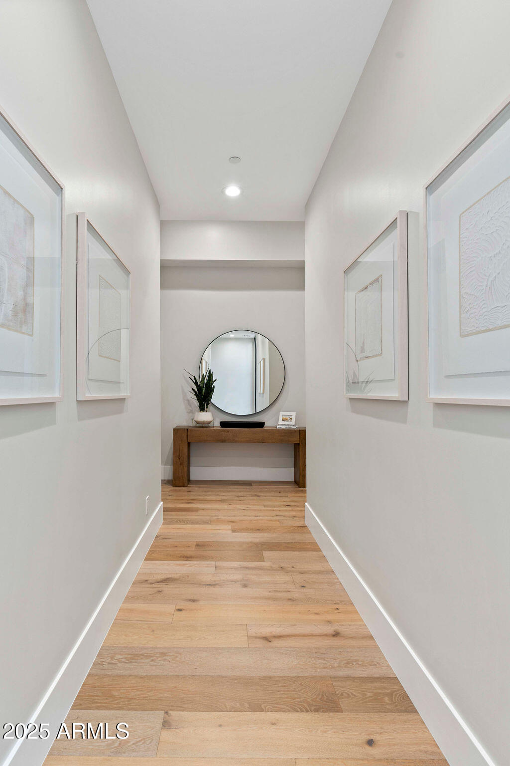 6832 E MONTGOMERY Road