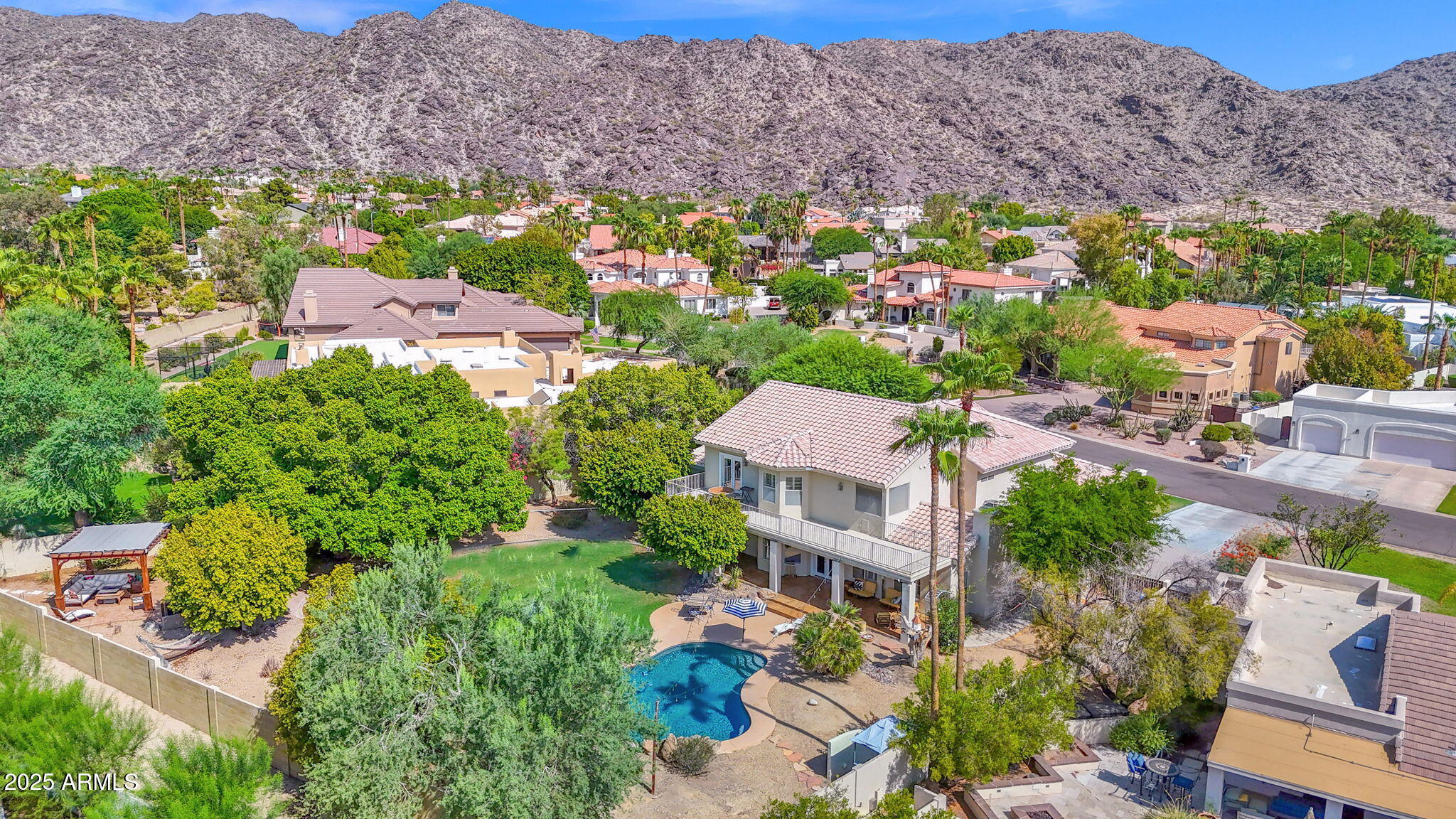 3533 E HIALEA Court