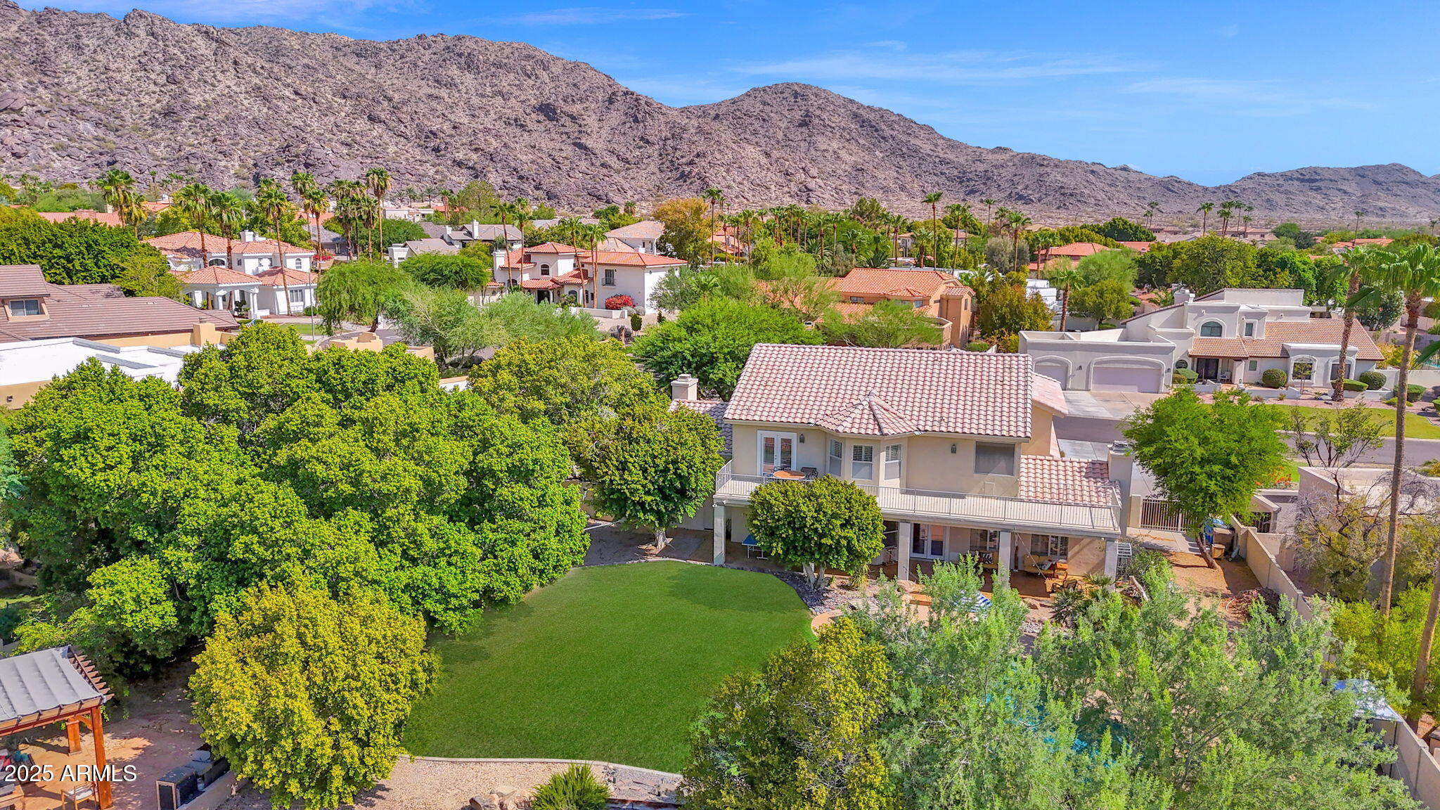 3533 E HIALEA Court