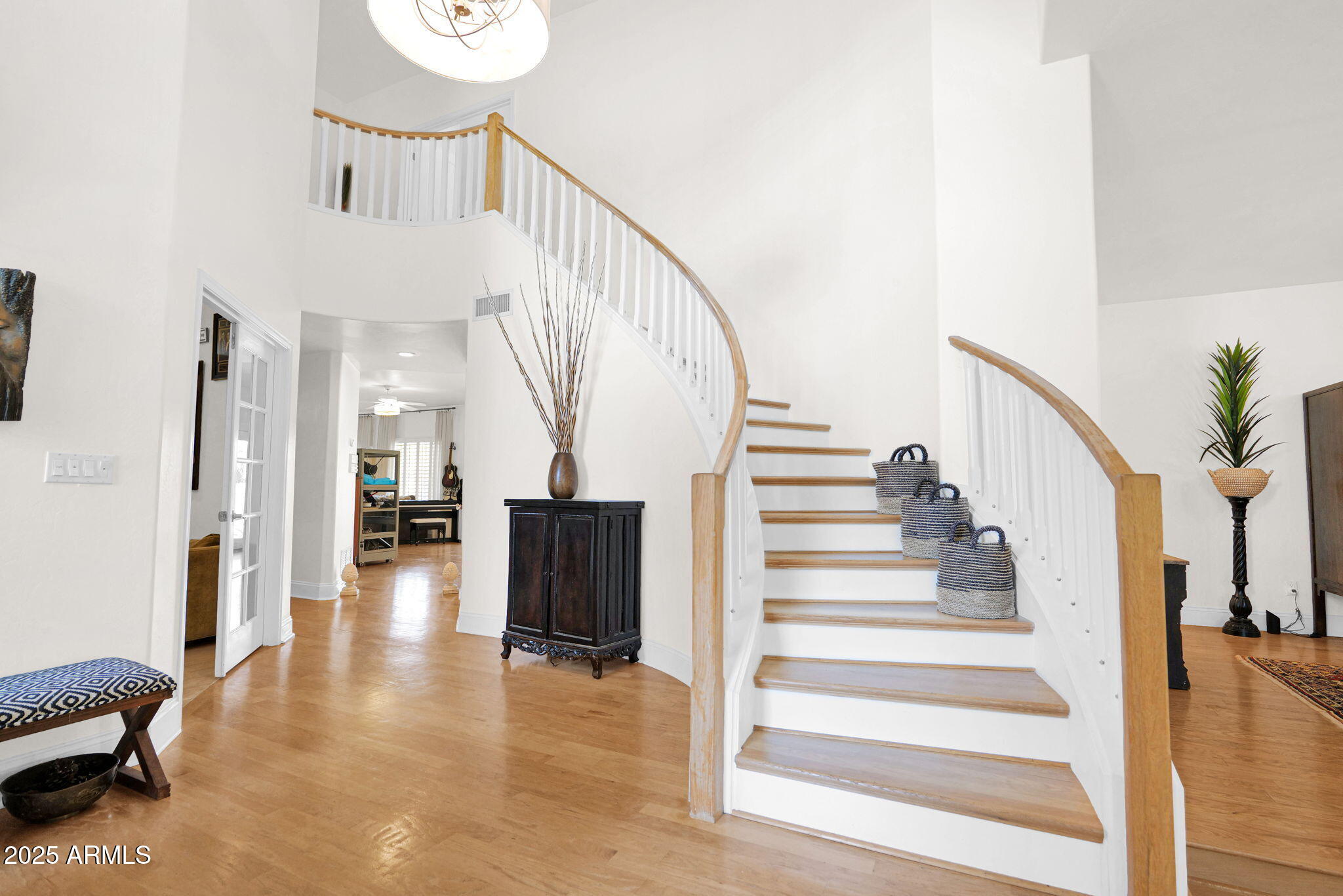 3533 E HIALEA Court