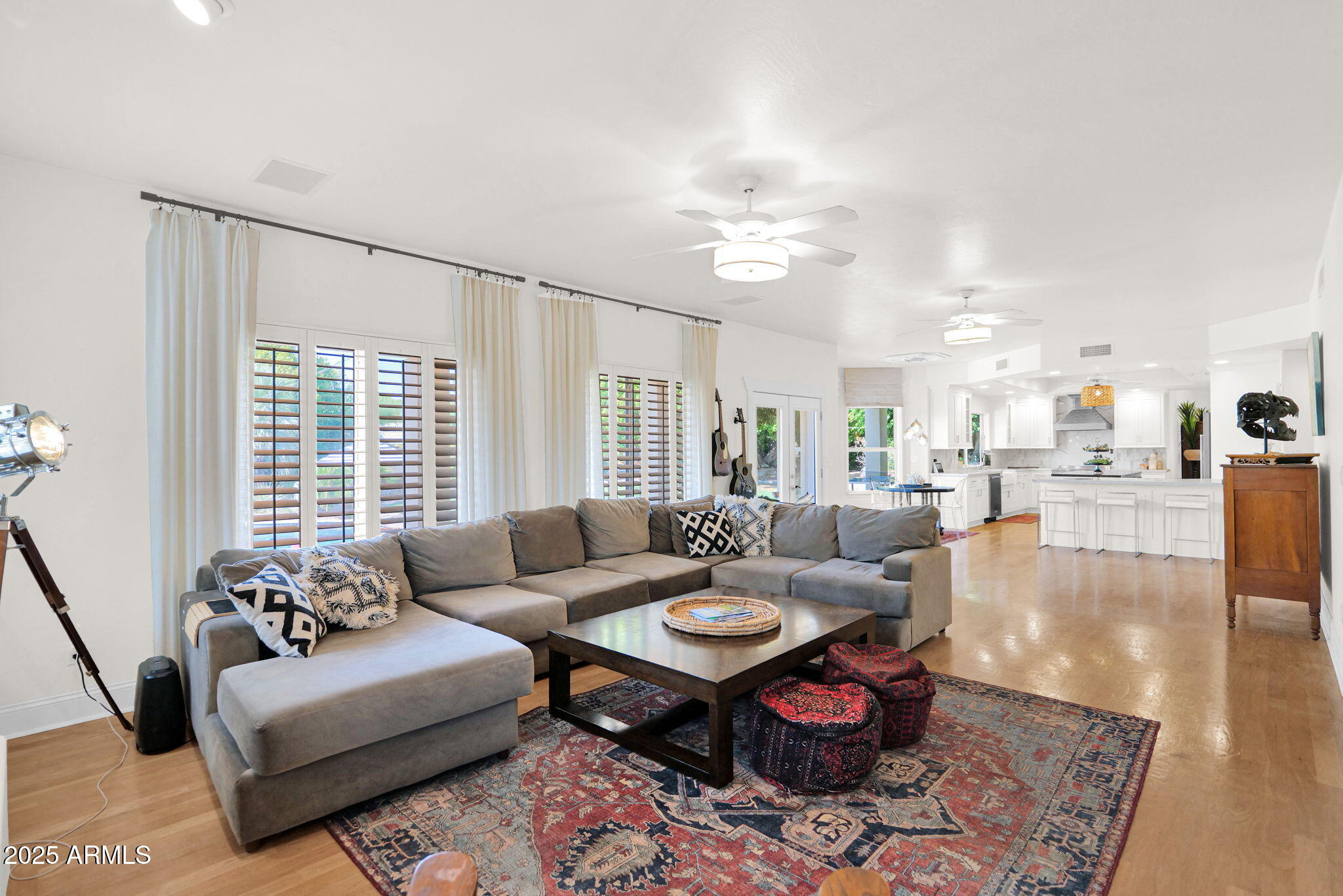 3533 E HIALEA Court
