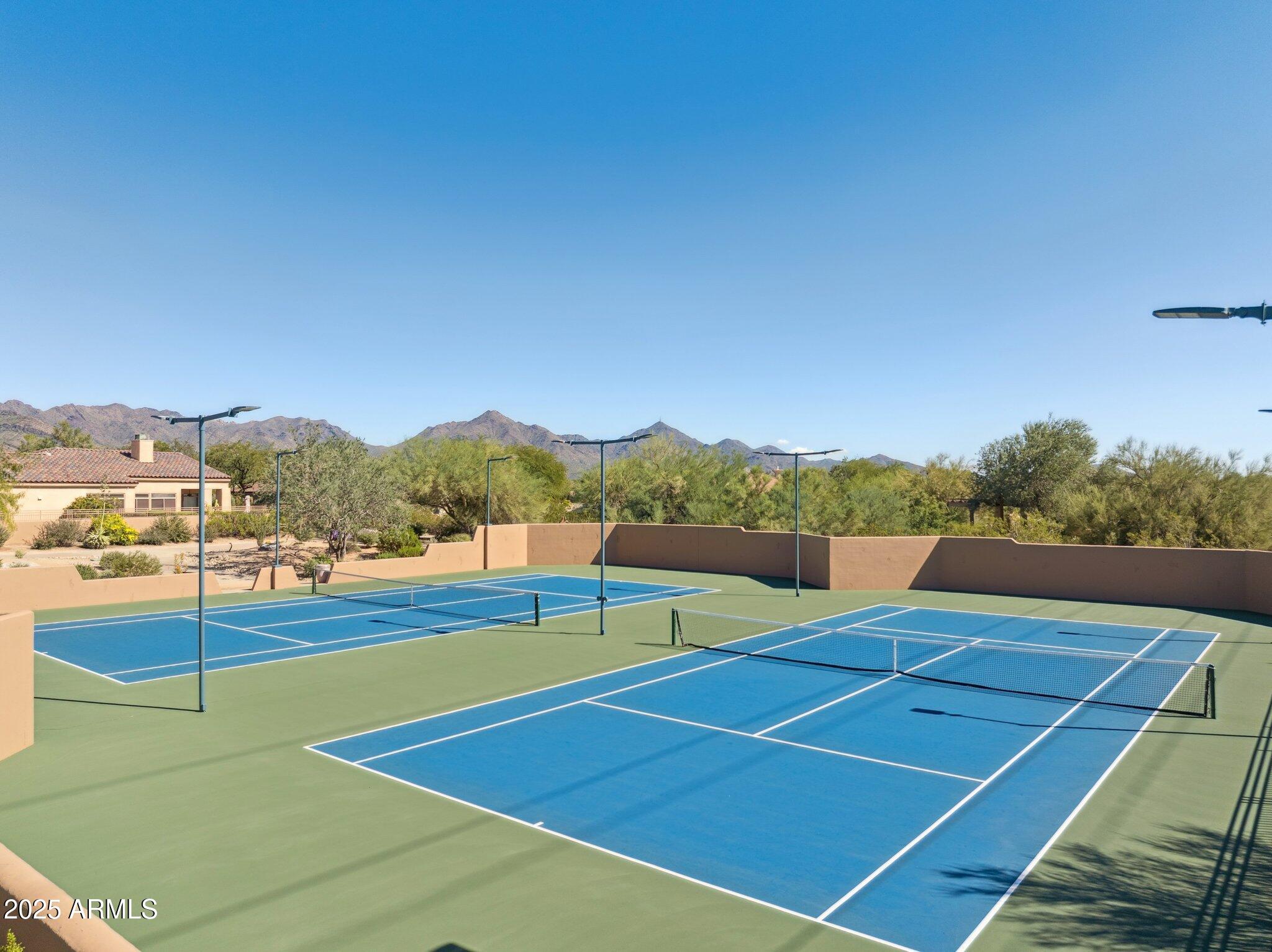 8179 E SIERRA PINTA Drive