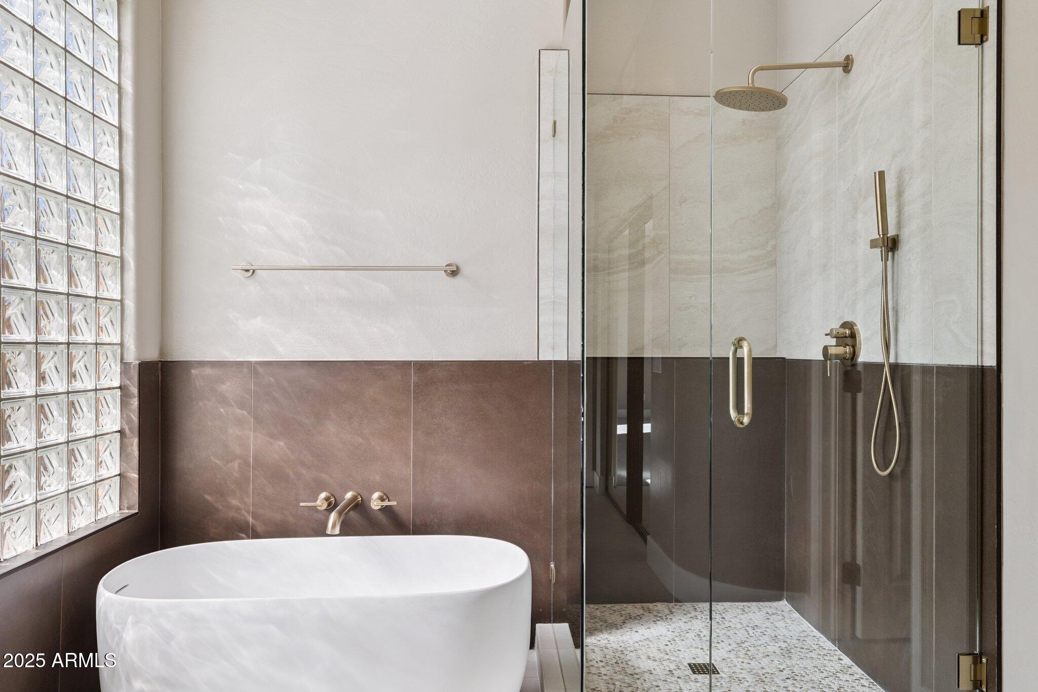 8179 E SIERRA PINTA Drive