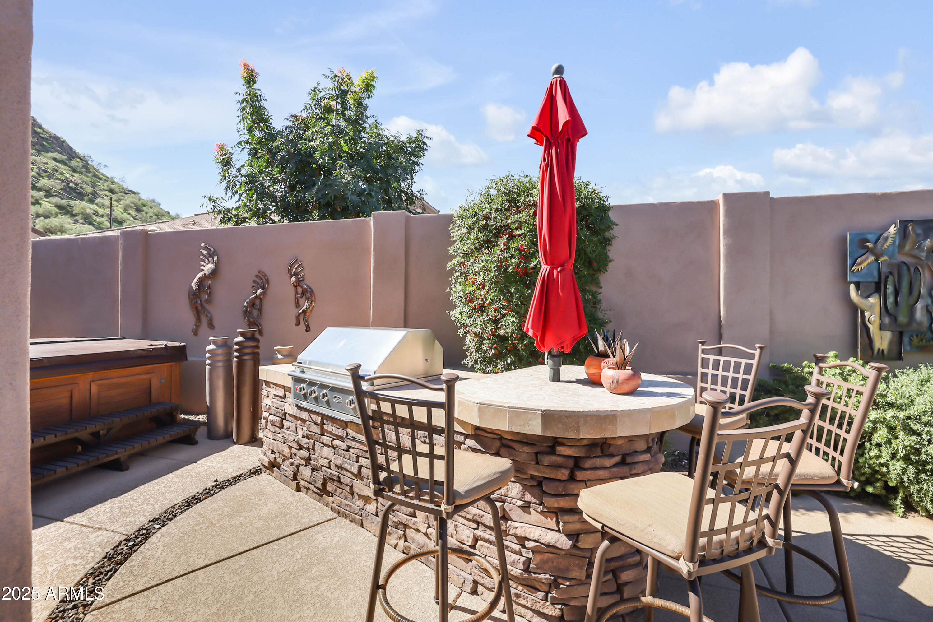9710 E INGLEWOOD Circle