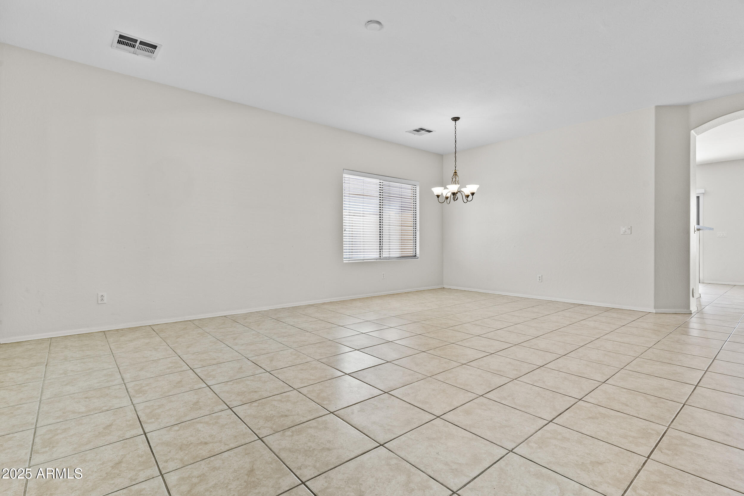 22279 E VIA DEL RANCHO