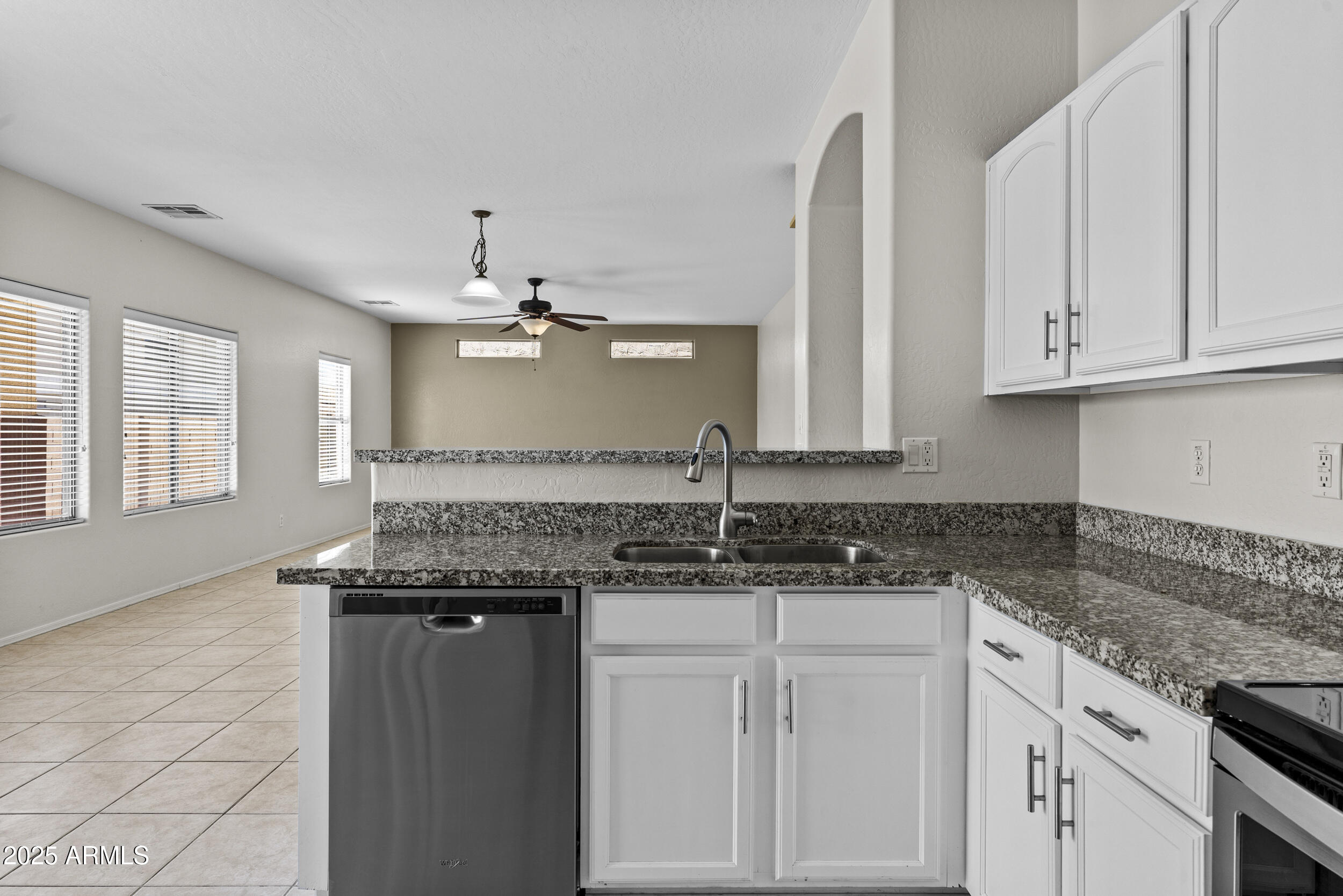 22279 E VIA DEL RANCHO
