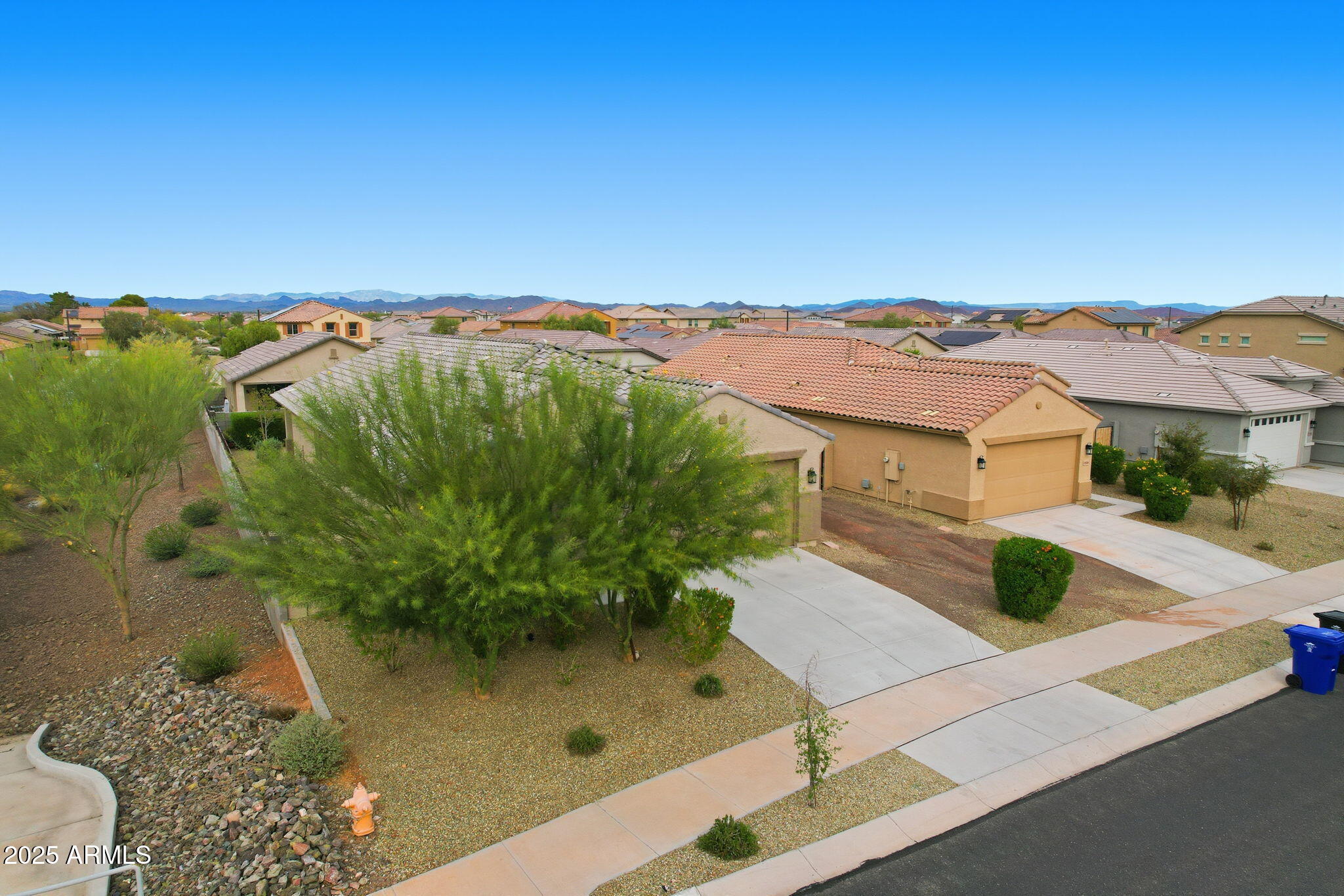 17594 W COUNTRY CLUB Terrace