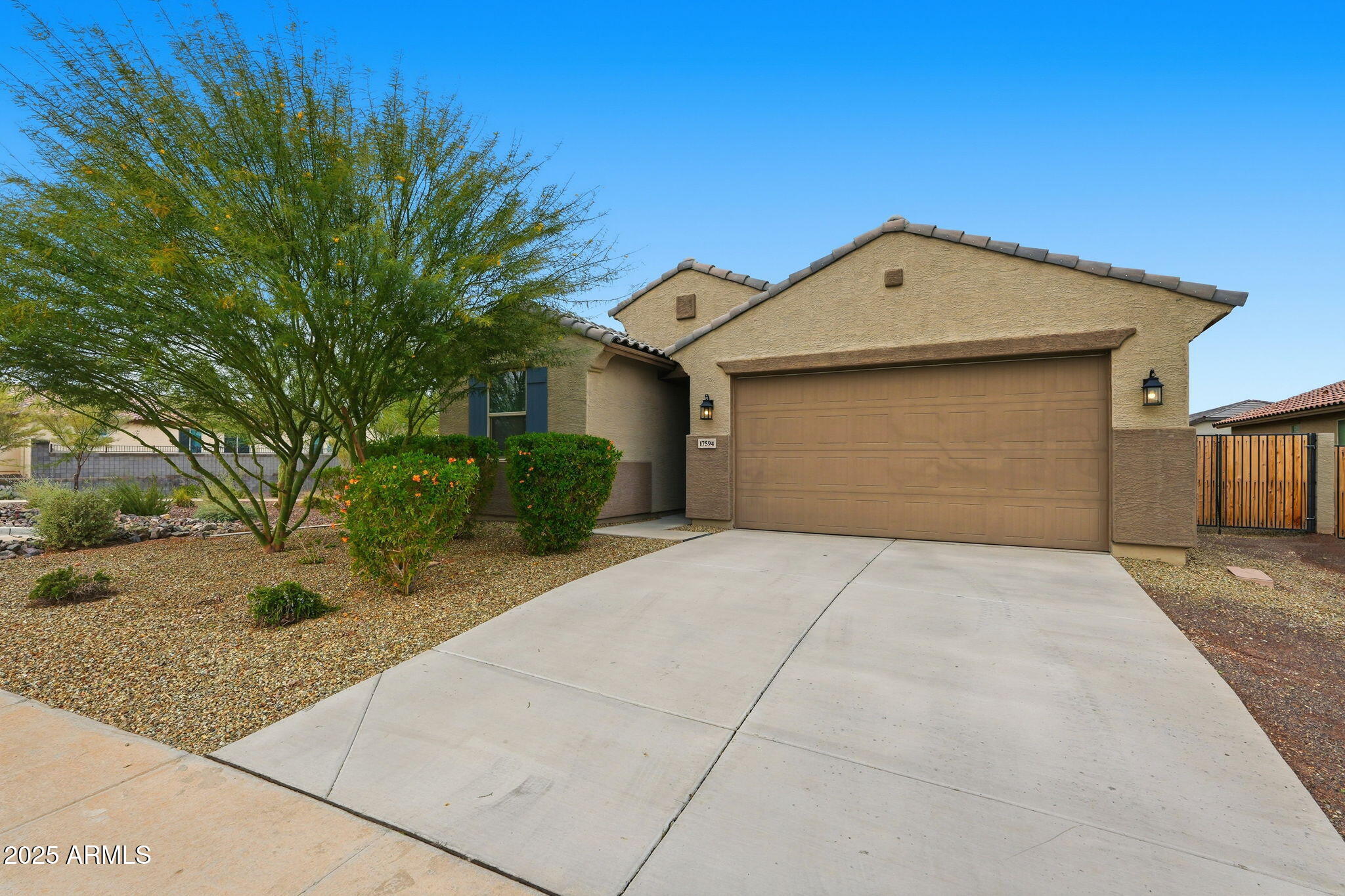 17594 W COUNTRY CLUB Terrace