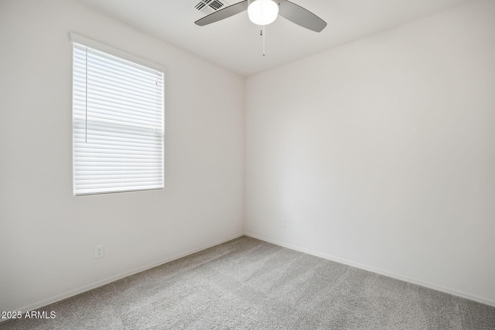 17594 W COUNTRY CLUB Terrace
