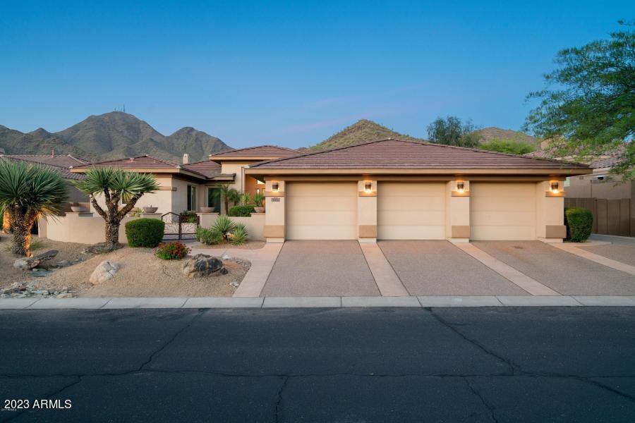 11416 E AUTUMN SAGE Drive