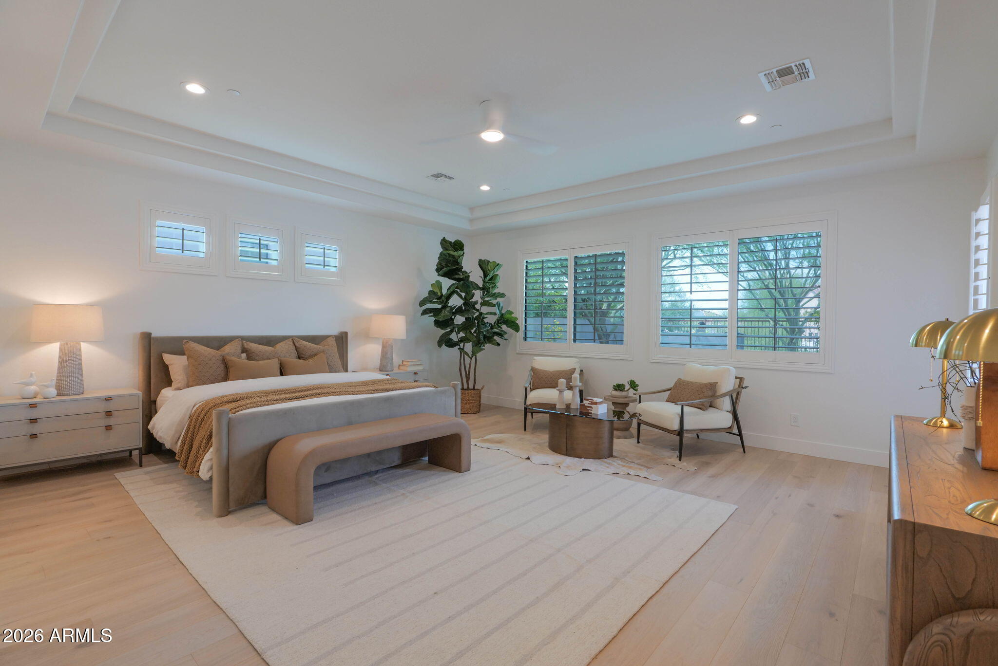 10018 E RIDGERUNNER Drive