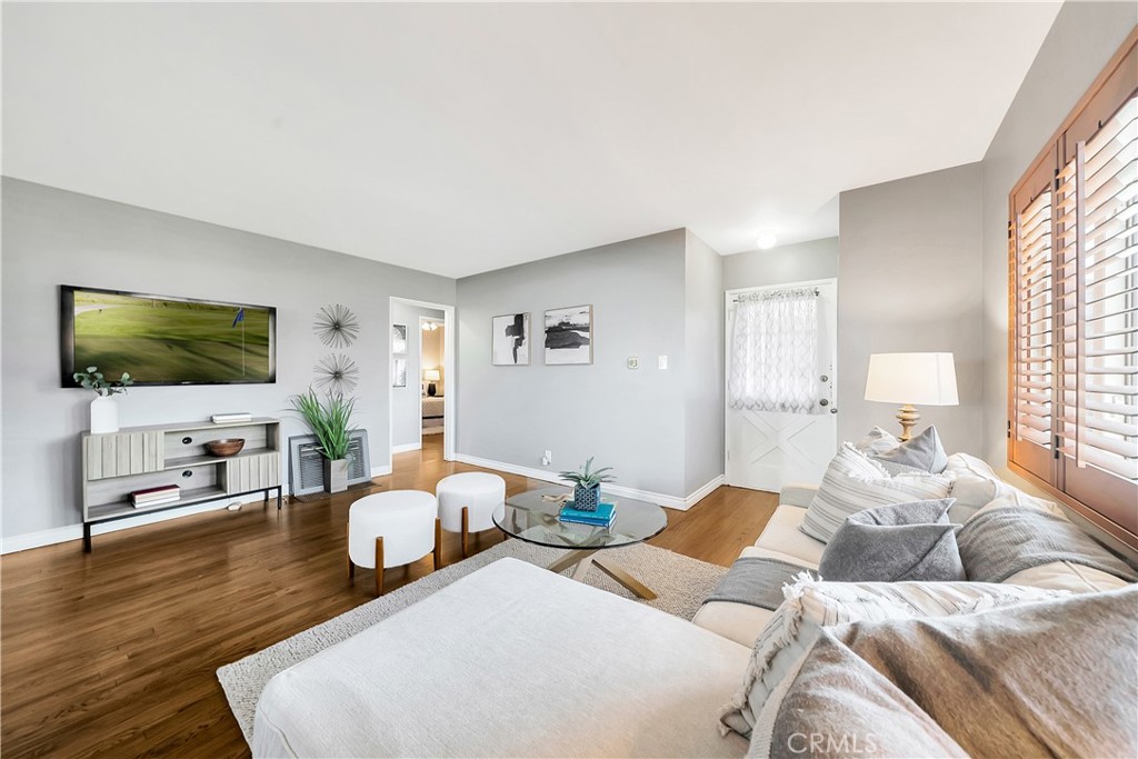 3838 Conquista Avenue