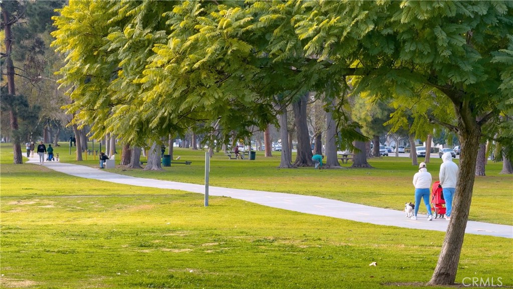 3838 Conquista Avenue