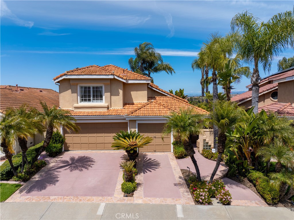 28655 Via Pasatiempo