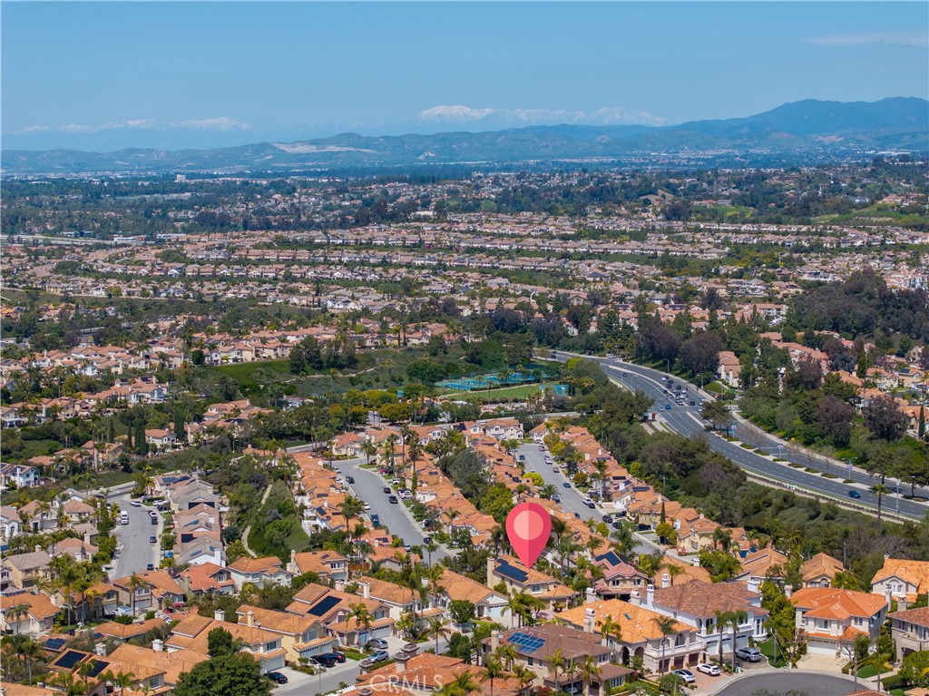 28655 Via Pasatiempo