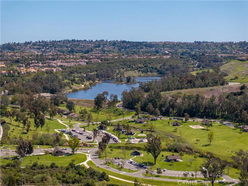 28655 Via Pasatiempo