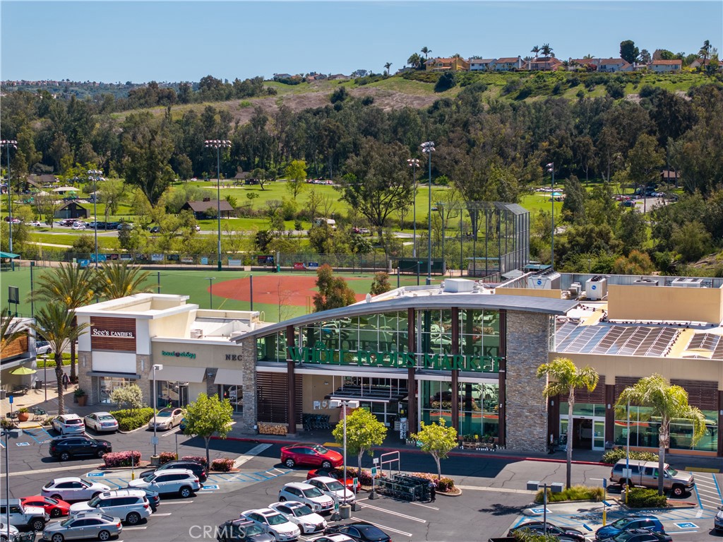 28655 Via Pasatiempo