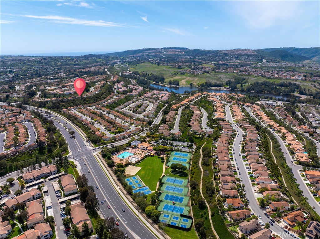 28655 Via Pasatiempo