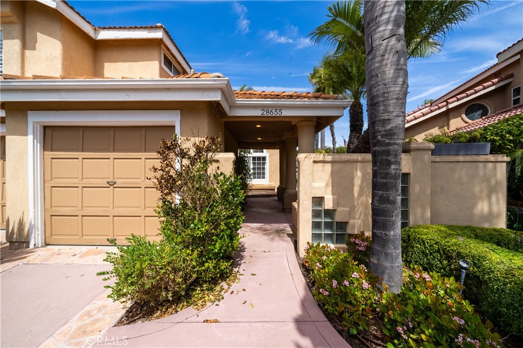 28655 Via Pasatiempo